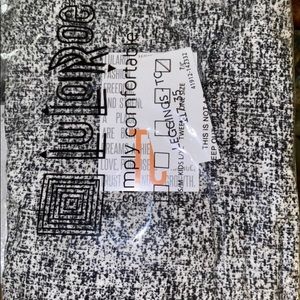 TC Lularoe Legging blank & white NWT